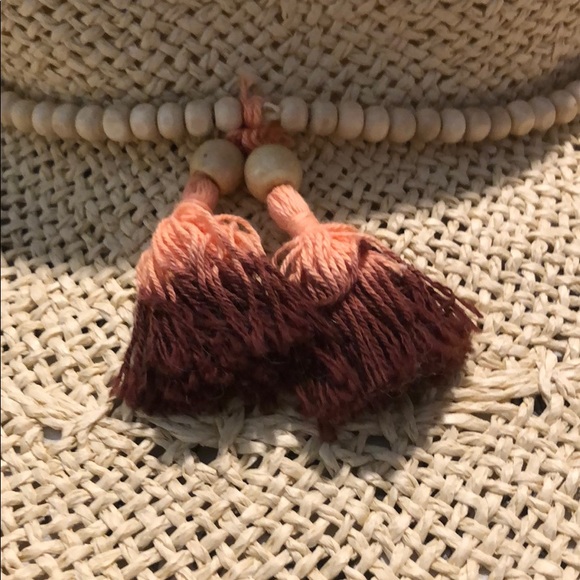 Hat - Picture 2 of 5